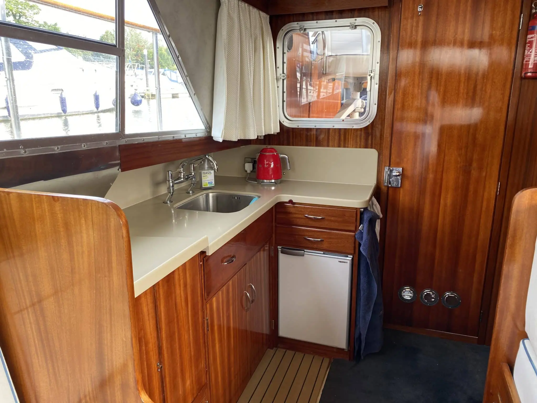 1975 Ocean ocean 30