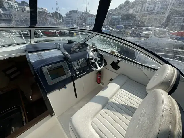 Sealine S25