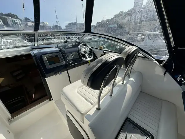 Sealine S25