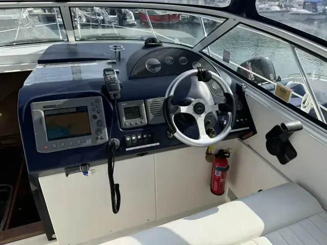 Sealine S25