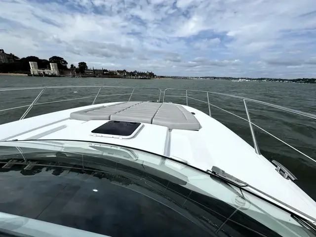 Sunseeker Portofino 40