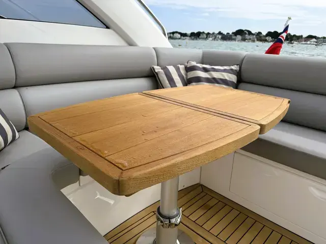 Sunseeker Portofino 40