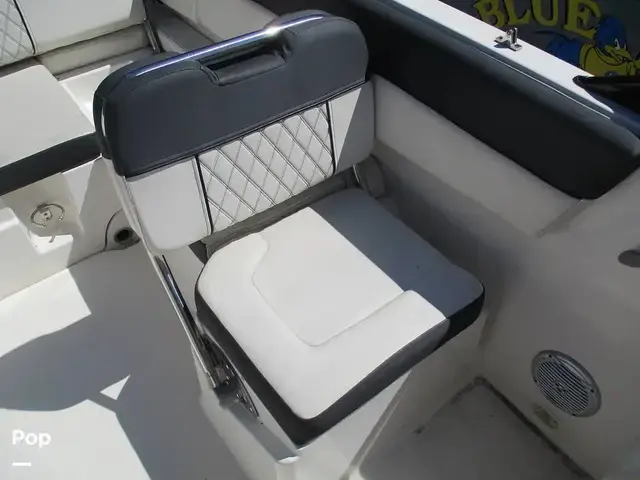 Bayliner DX2200