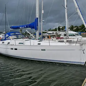 2000 Beneteau Oceanis Clipper 411