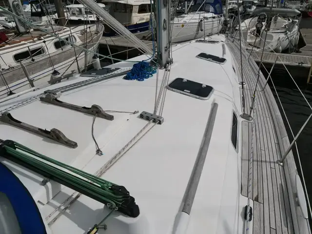 Beneteau Oceanis Clipper 411