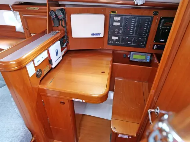 Beneteau Oceanis Clipper 411