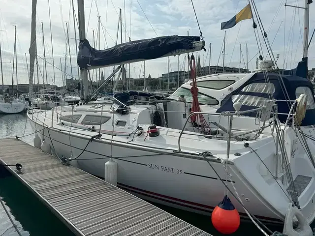 Jeanneau Sun Fast 35