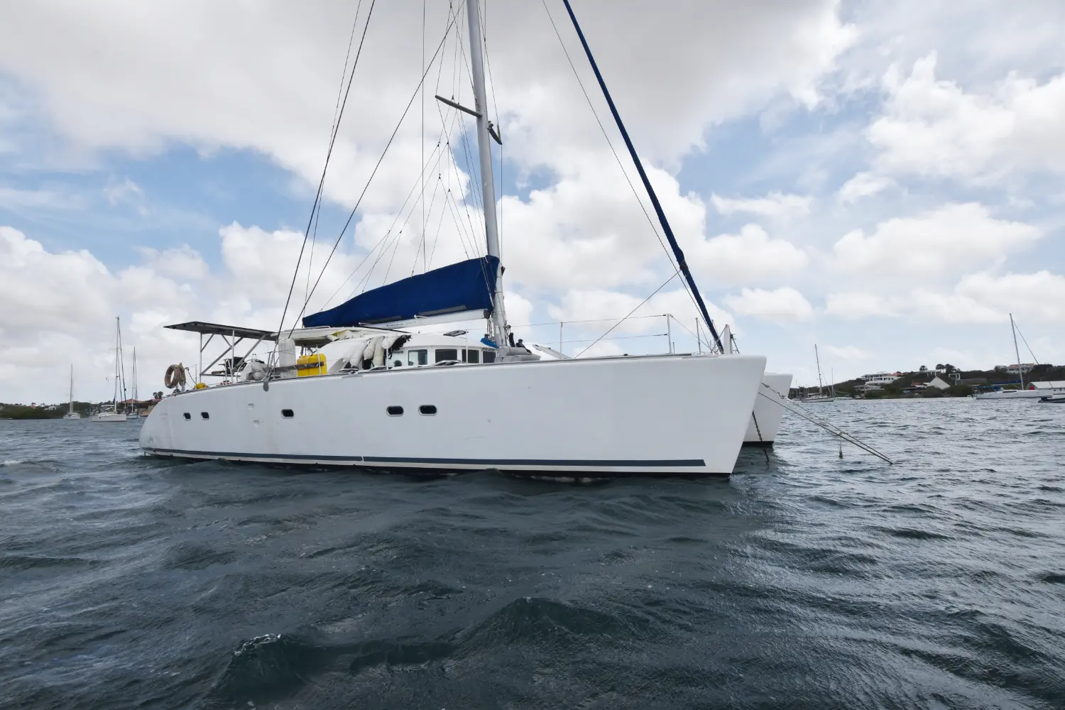 2005 Lagoon 570