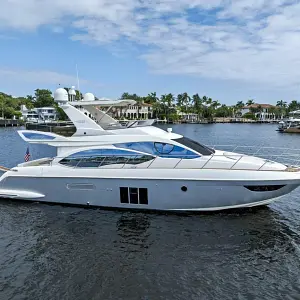 2012 Azimut Flybridge