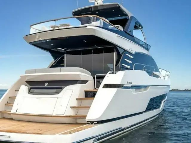 Fairline Squadron 68