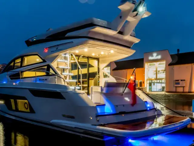 Fairline Squadron 50