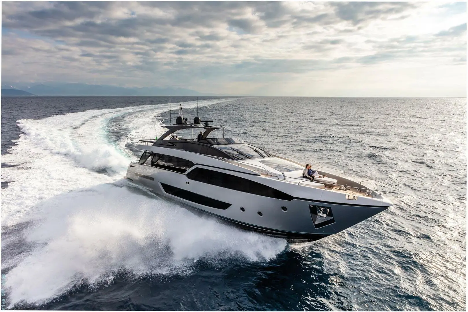 2023 Riva 90 argo