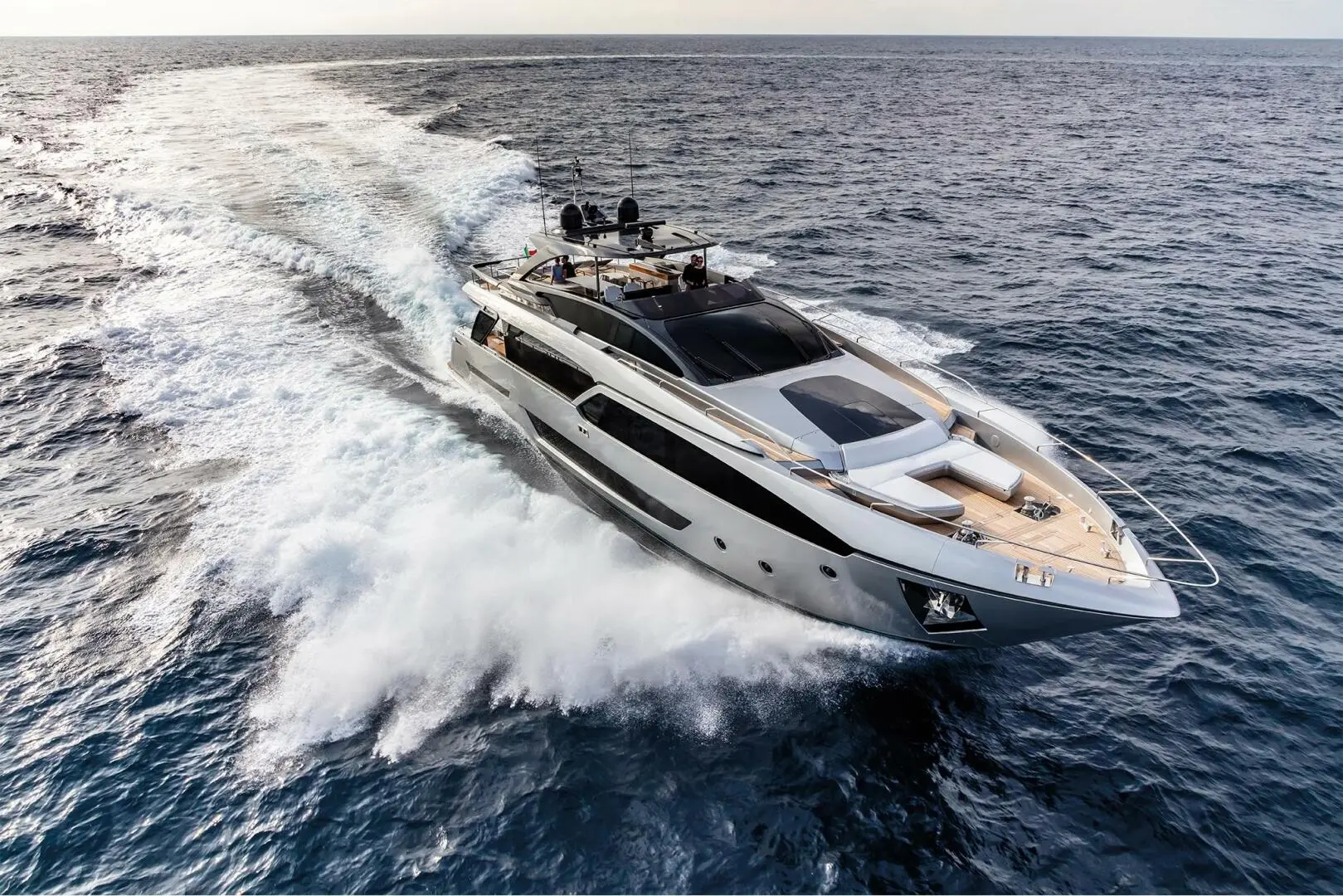 2023 Riva 90 argo