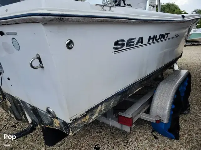 Sea Hunt Boats Triton 212