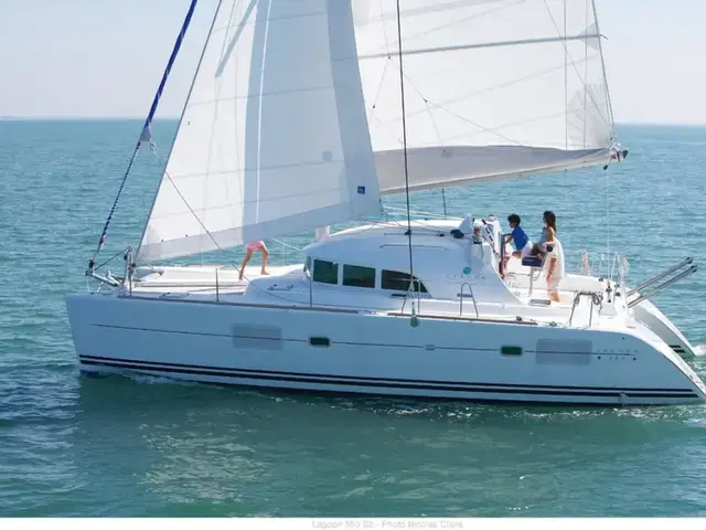 Lagoon 380 for sale in United States of America for $250,000 (£190,486)