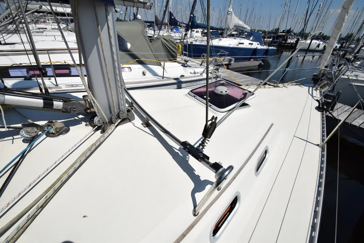 2004 Seaworthy 371 centerboard