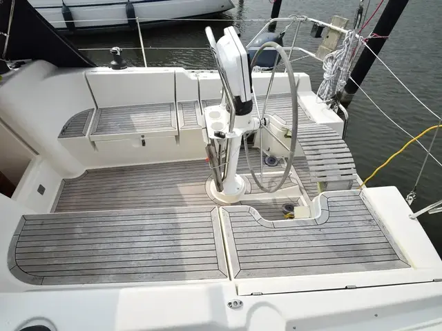 Hanse 371 Centerboard