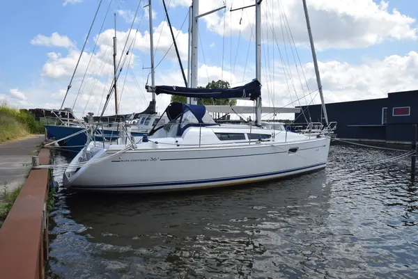 2007 Jeanneau sun odyssey 36i