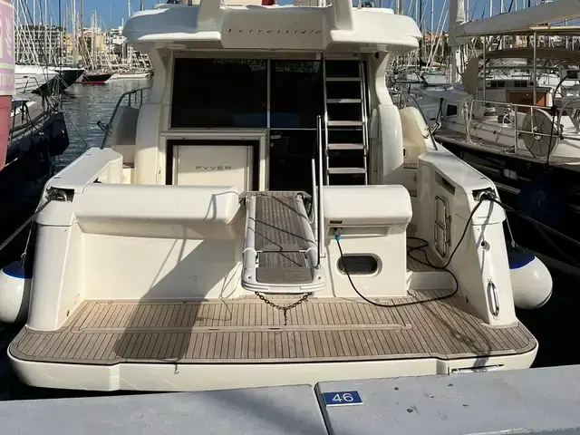 Ferretti Yachts 470