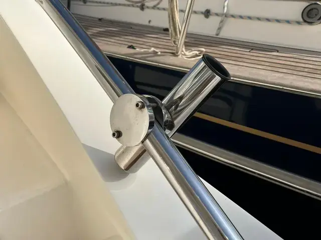 Ferretti Yachts 470