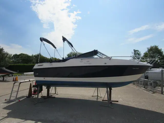 Bayliner 192 Cuddy Discovery