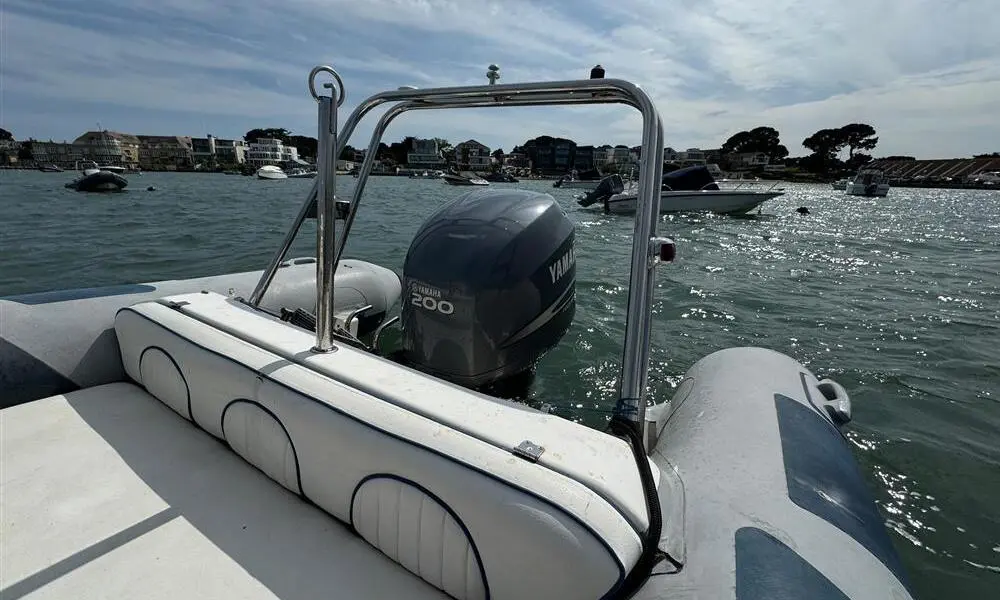 2003 Lagoon 785