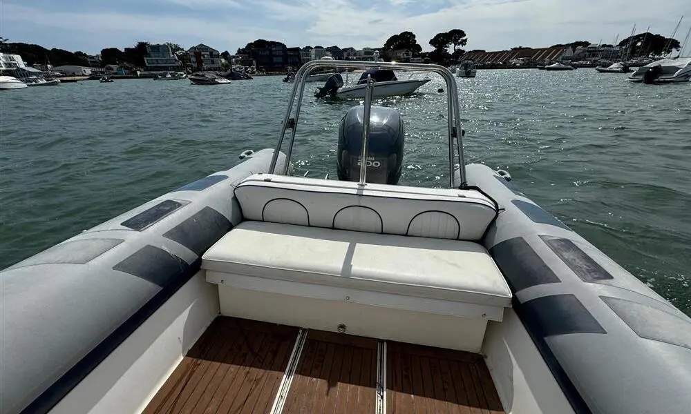 2003 Lagoon 785