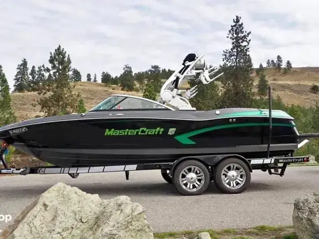 Mastercraft X-30