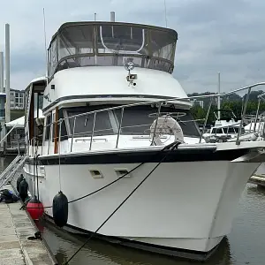 1987 Jefferson 42' Motor Yacht