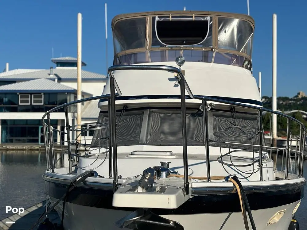 1987 Jefferson 42' motor yacht