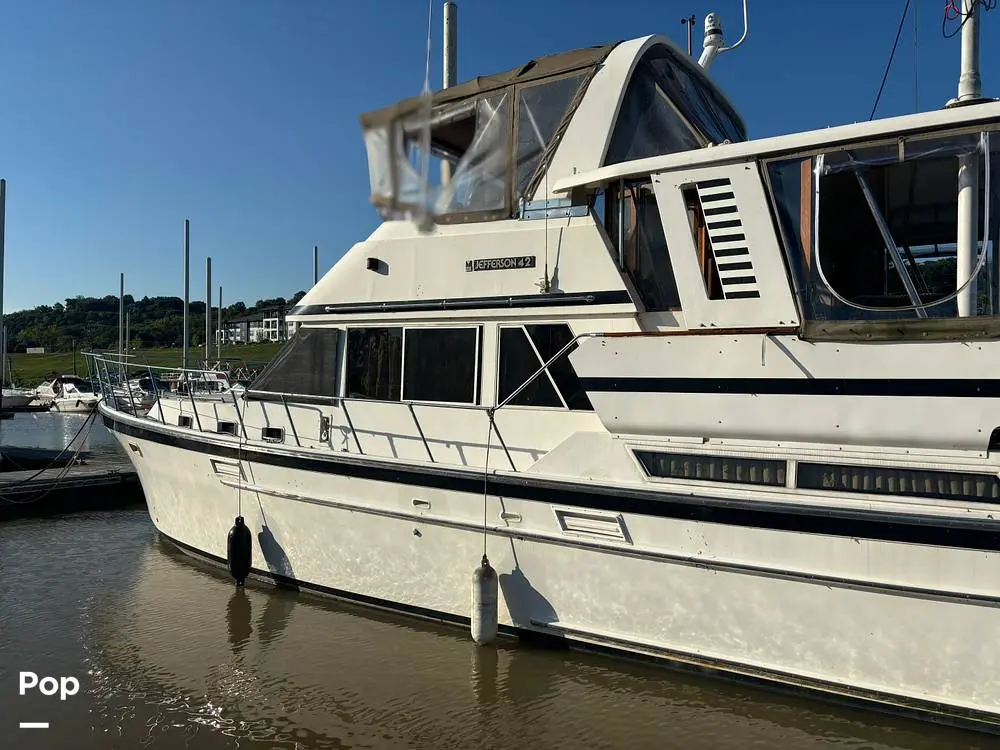 1987 Jefferson 42' motor yacht