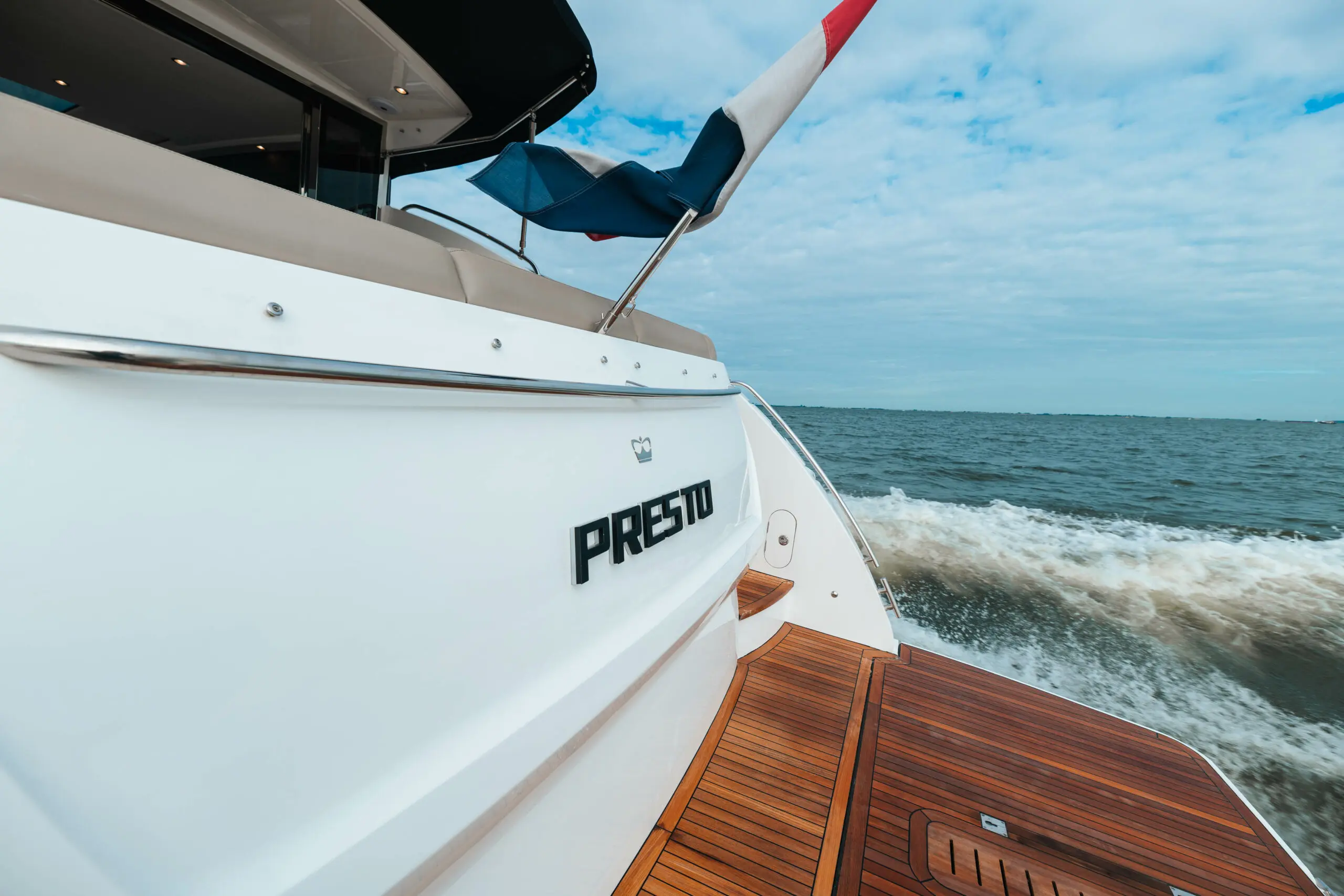 2015 Princess v52