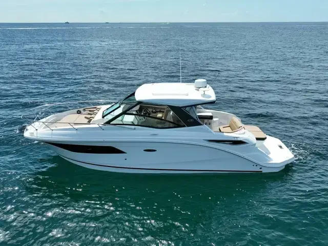 Sea Ray Sundancer 320