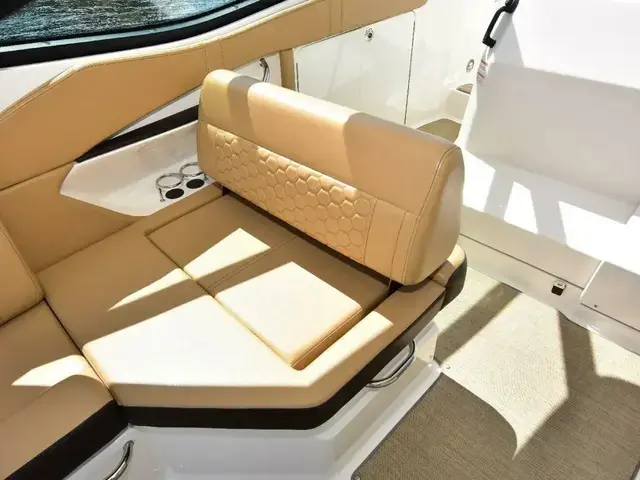 Sea Ray Sundancer 320