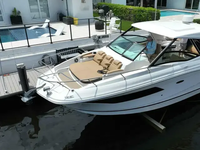 Sea Ray Sundancer 320