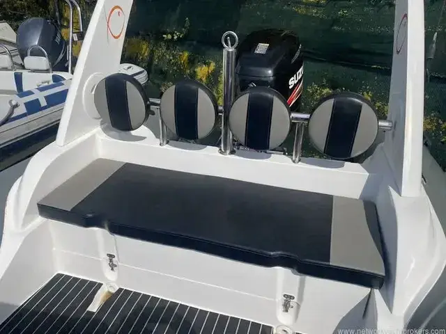 RIB Piranha 730