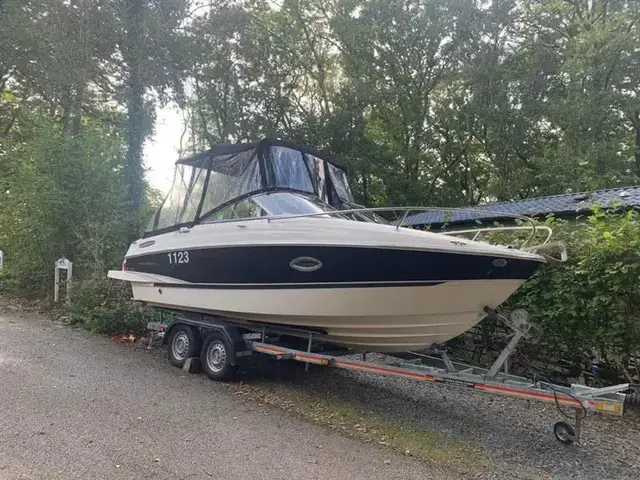 Bayliner 642 Cuddy