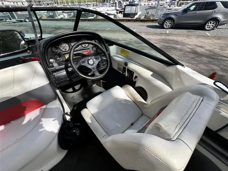 1992 Mastercraft prostar 190