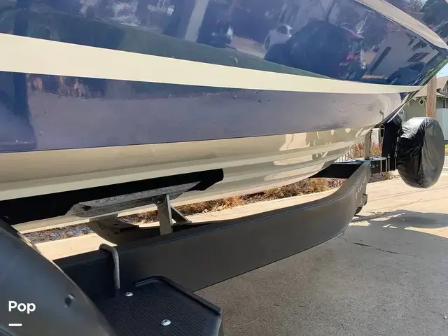 Bayliner VR4