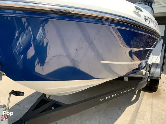 Bayliner VR4