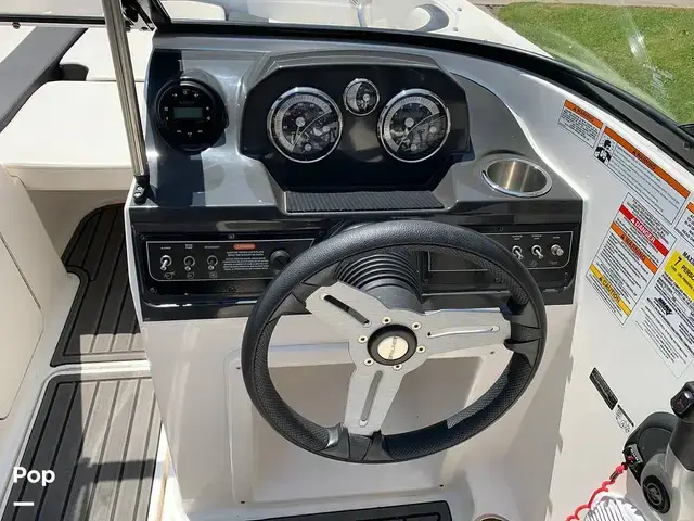 Bayliner VR4