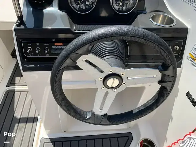 Bayliner VR4