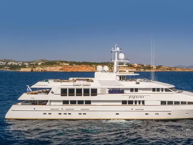 Feadship 171