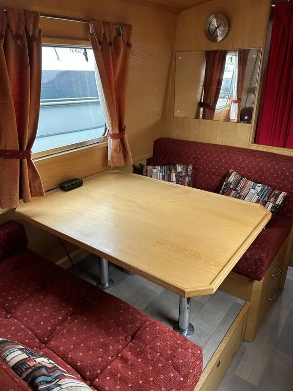 2010 Solid 36 narrow boat cruiser