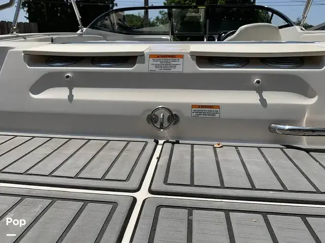 Bayliner VR4