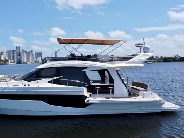 Galeon 500 Fly