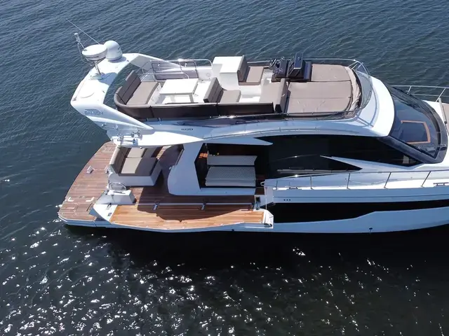 Galeon 500 Fly