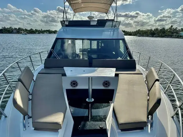 Galeon 500 Fly