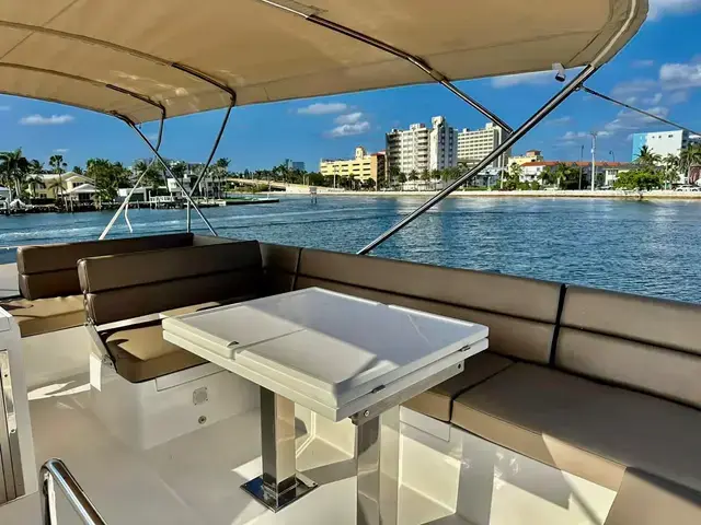 Galeon 500 Fly