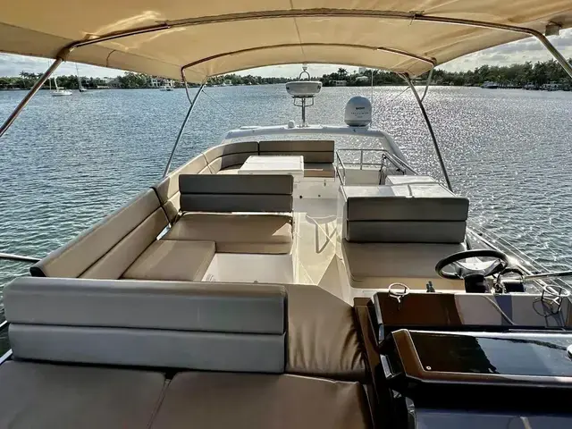 Galeon 500 Fly